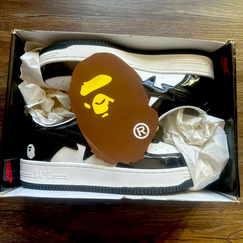 A Bathing Ape Bape Sta Low
Black